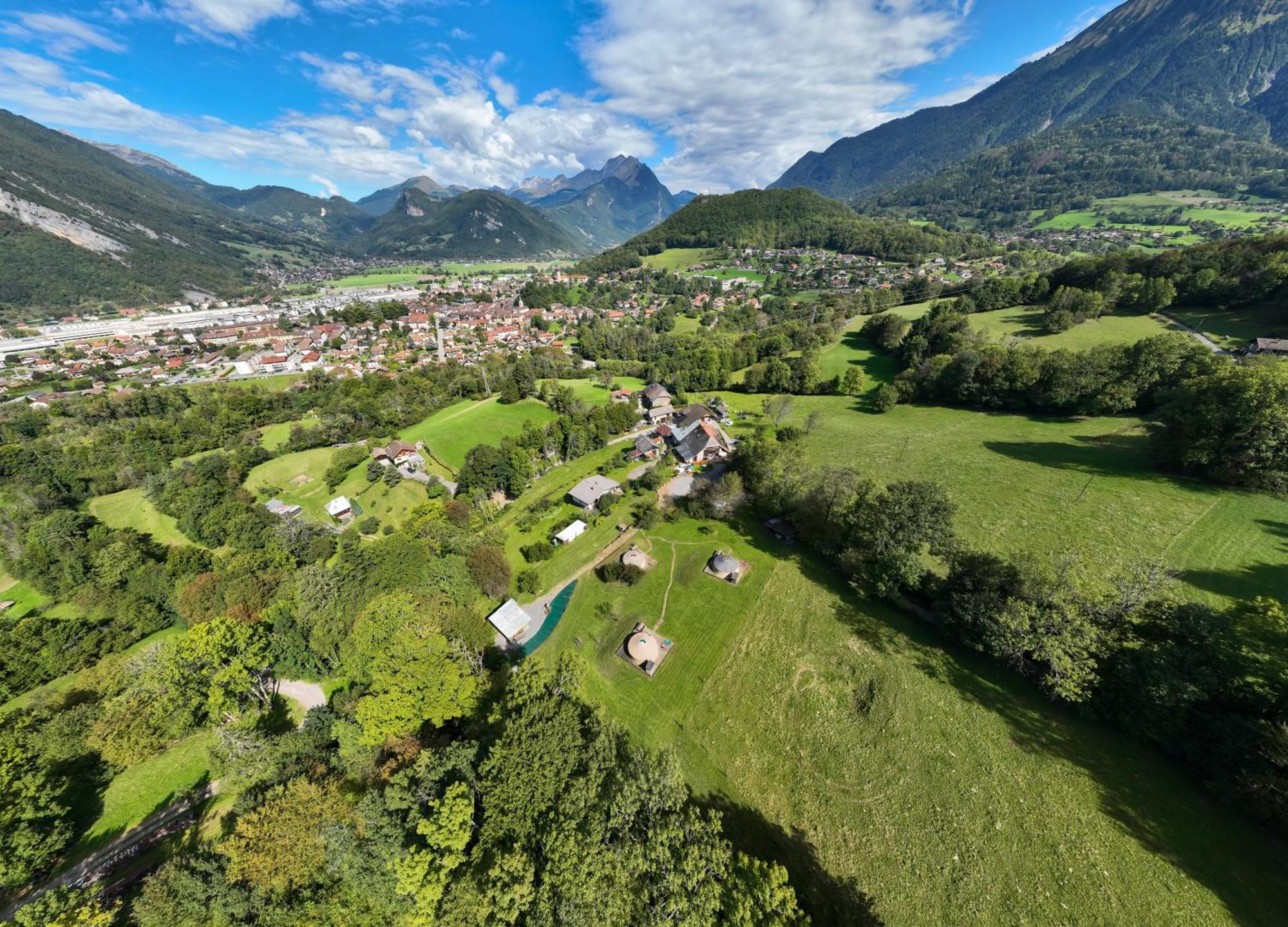 Yourtes Olachat Proche Annecy 法韦热 外观 照片